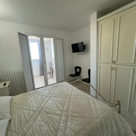 Апартаменты Palazzo Giannotte & Остуни