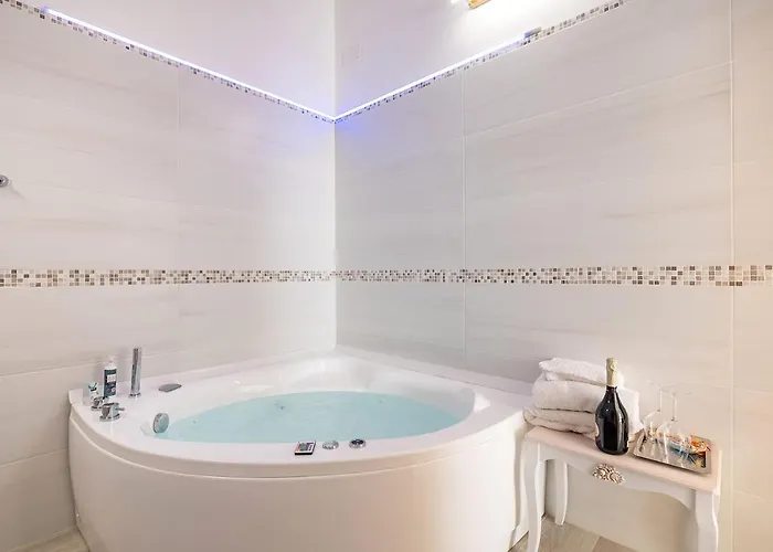 Palazzo Giannotte & *