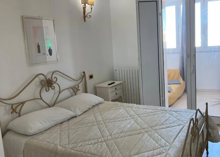 Palazzo Giannotte & *