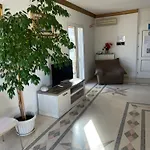 Palazzo Giannotte & *