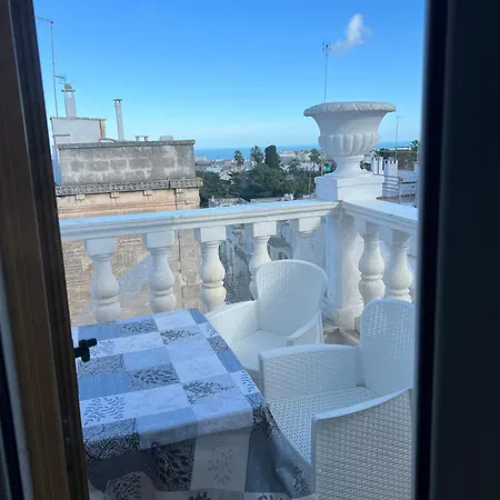 Palazzo Giannotte & * Ostuni