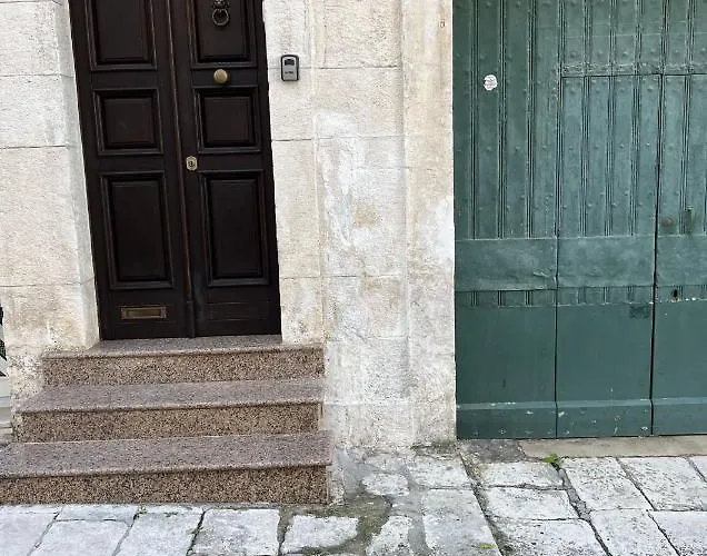 Palazzo Giannotte & * Ostuni